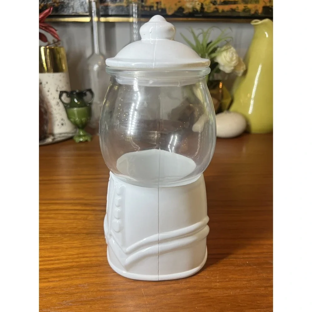Target Bullseye Playground Gumball Machine Glass WHITE Limited Edition